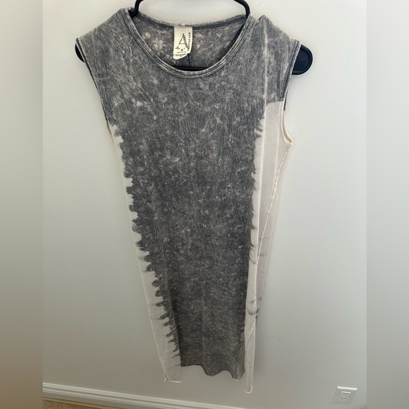 American Age Dresses & Skirts - LIKE NEW- AMERICAN AGE 100% COTTON lightweight dress